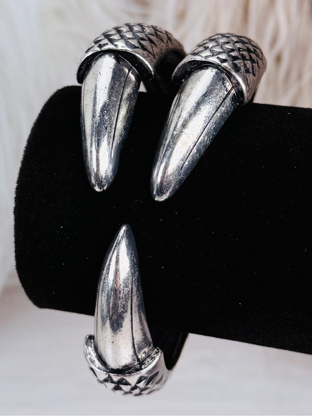 Aged Silvertone textured Claw hinged Bracelet